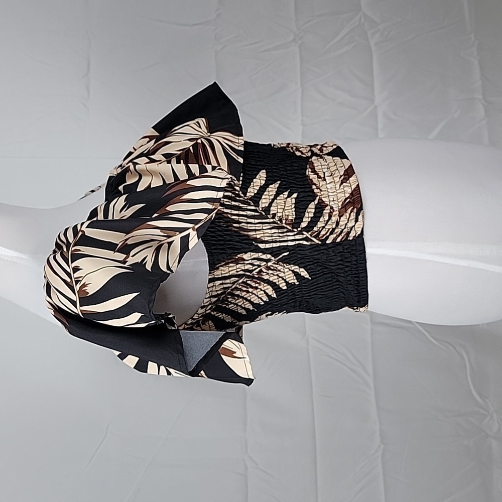 SHEIN Size L (8-10) Black w/ Tan Tropical Floral Pattern On-or-Off Shoulder Top - Picture 5 of 14